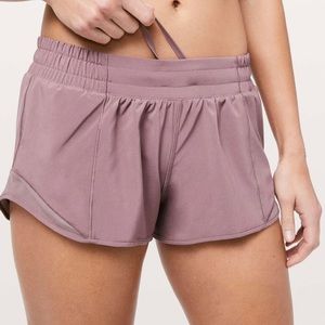 Lululemon Lilac Quartz Hotty Hot Short 2.5